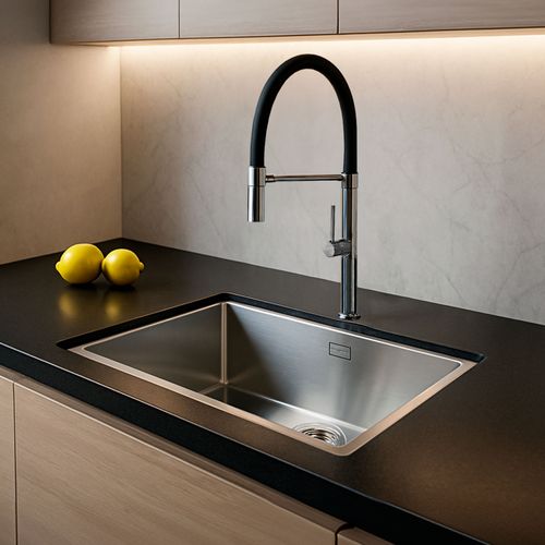 Combo Lavadero Line Inox + Mezcladora de Cocina Bali Flex Negro